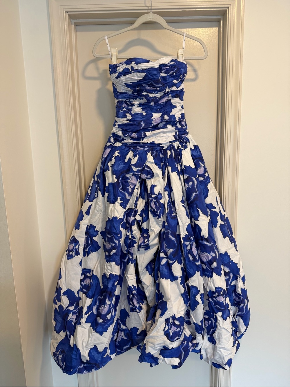 Aje Behold Maxi Dress Strapless Blue & White Floral Size AU 6 (US 2) - Picture 5 of 12